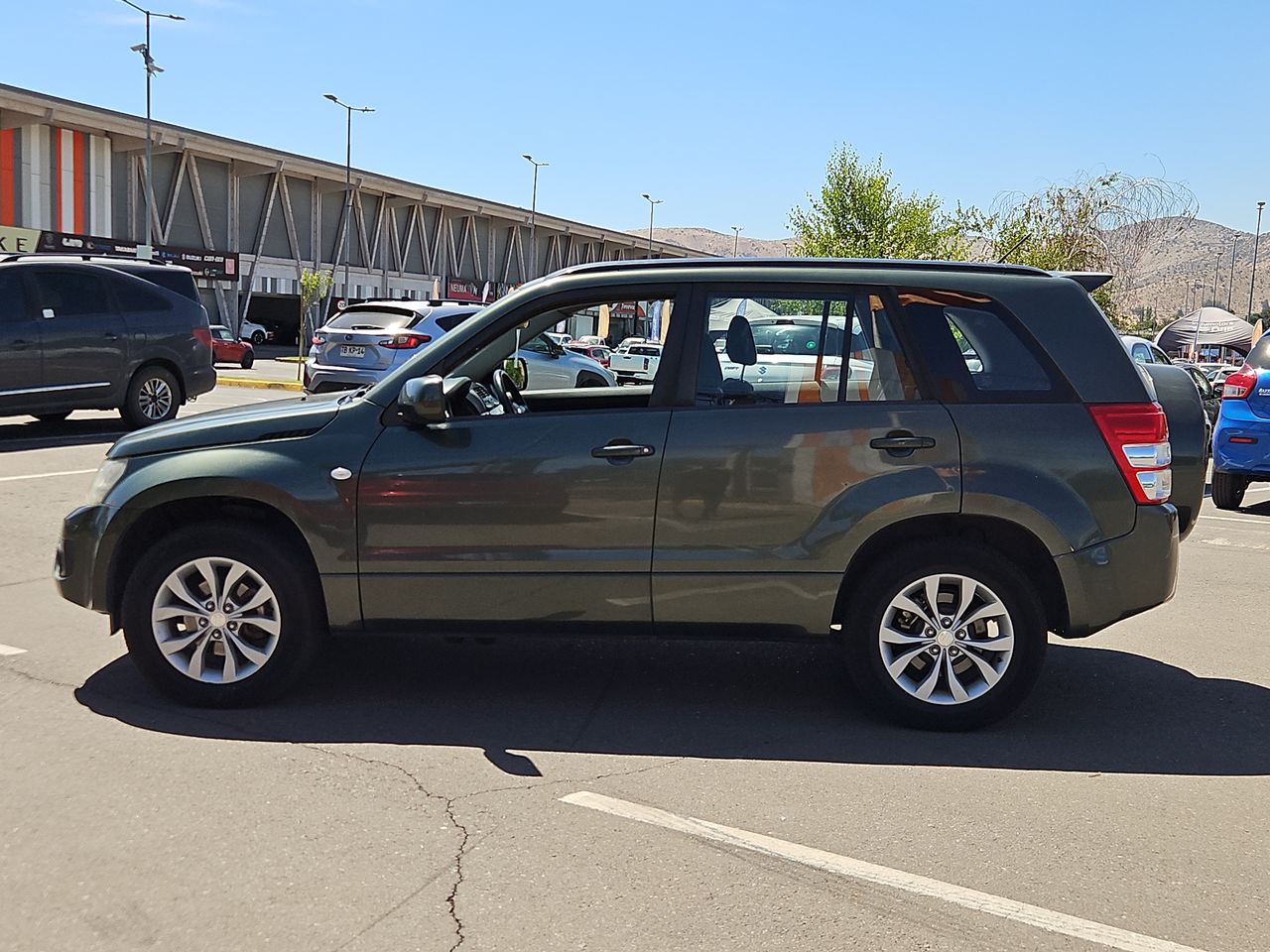 Suzuki Grand nomade Grand Nomade 4x4 2.4 2017 Usado en Usados de Primera - Sergio Escobar