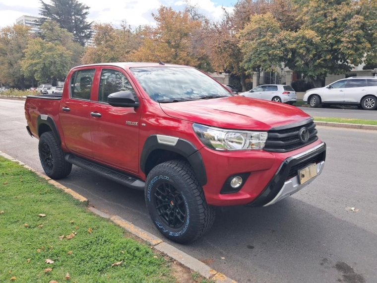 TOYOTA HILUX DX 4X4 2.4 - imagen 1