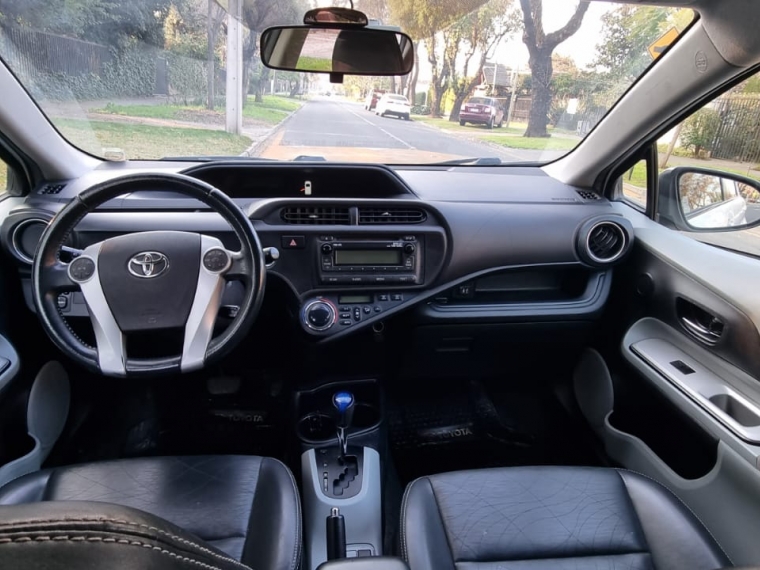 Toyota Prius C 1.5 Hybrid 2013 Usado en Autoadvice Autos Usados