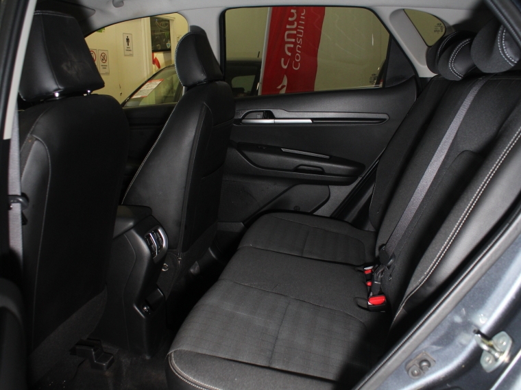 Kia Sonet Sonet Ex 1.5l 6mt 4x2 - 2110 2022 Usado en Rosselot Usados