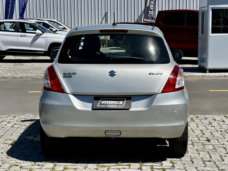 Suzuki Swift 1.2 G Gl Aa 5p Mt 2018 Usado  Usado en Kovacs Usados