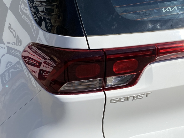 Kia Sonet Ex Full Plus Ac Mt 2023 Usado  Usado en Kovacs Usados