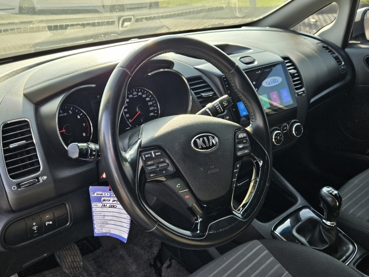 Kia Cerato 1.6 Sx Ac Dab Abs Mt 2018 Usado  Usado en Kovacs Usados