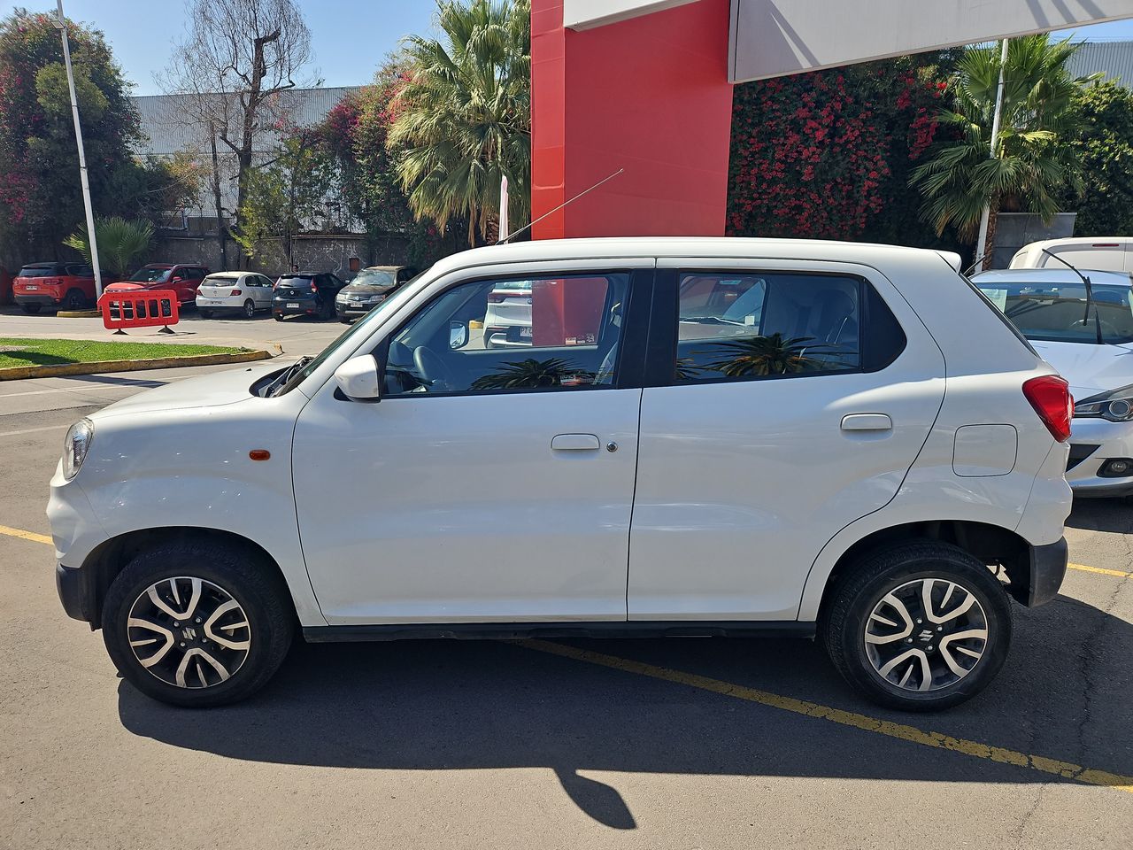 Suzuki S-presso Spresso Glx Hb 1.0 2023 Usado  Usado en Webautos.cl