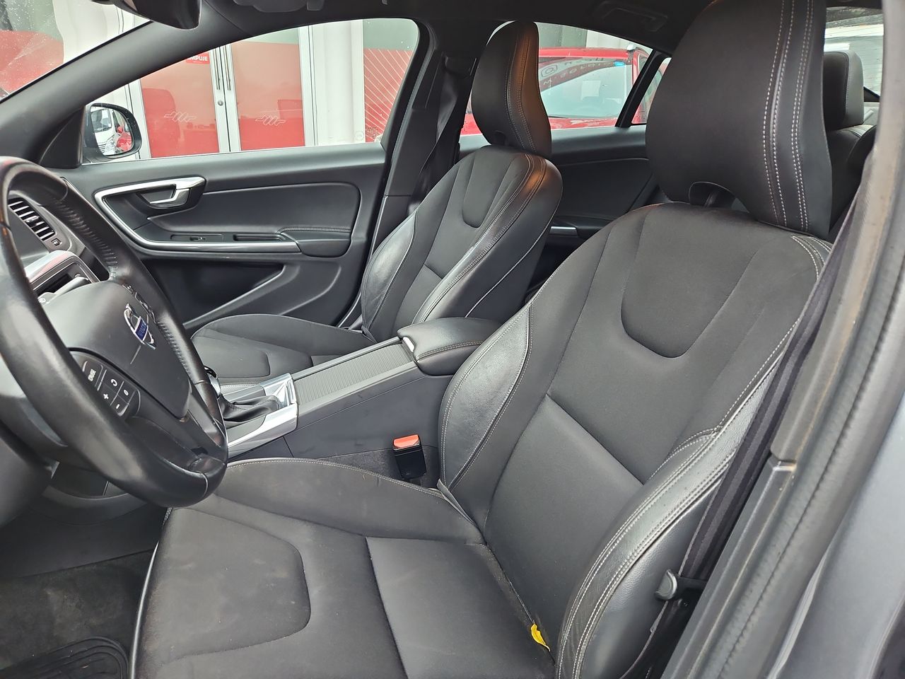 Volvo S60 S60 T3 1.5 Aut 2018 Usado en Usados de Primera - Sergio Escobar