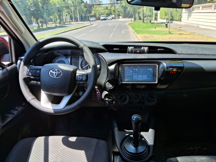 Toyota Hilux Dx 4x4 2.4 2024  Usado en GT Autos