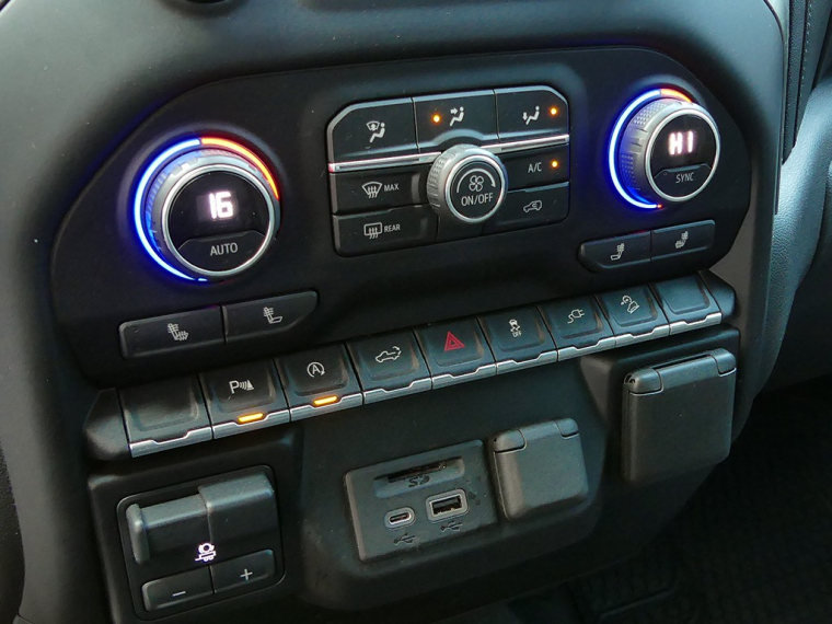 Chevrolet Silverado Cc Dcab 4x4 5.3 Aut 2022 Usado  Usado en Webautos.cl
