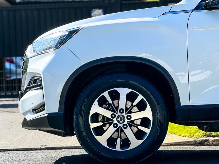 Ssangyong Rexton 2.2d Auto Glx 4wd.    2021 Usado en Autoadvice Autos Usados