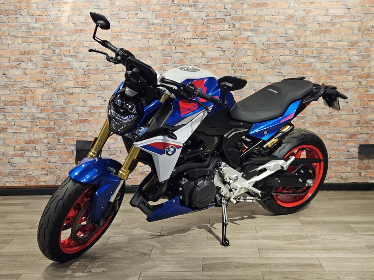 Bmw F 900 r . 2026 Usado en BMW Premium Selection Bmw F 900 r . 2026 Usado en BMW Premium Selection