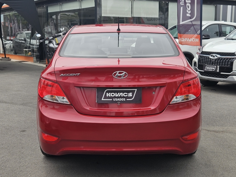 Hyundai Accent Rb Gl 1.4 2017 Usado  Usado en Kovacs Usados