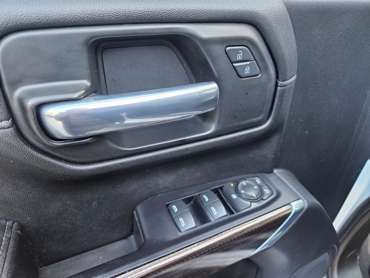 Chevrolet Silverado 5.3 Cc Lt Tb At  4x4 2022 Usado  Usado en Kovacs Usados