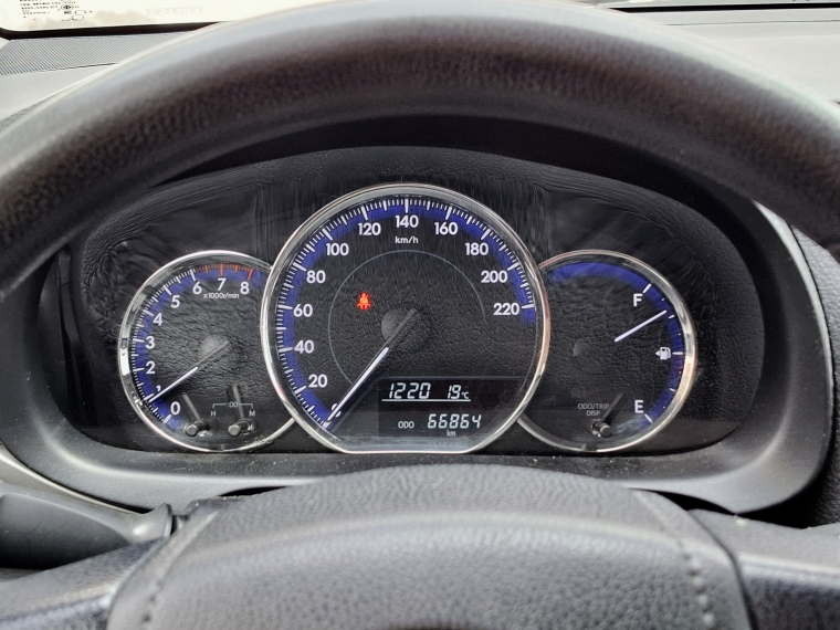 Toyota Yaris sedan Yaris Sedan Otto 1.5 2018 Usado en Rosselot Usados