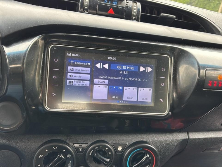 Toyota Hilux Dcab Dx 4X2 2.4Cc — foto 7 de 11