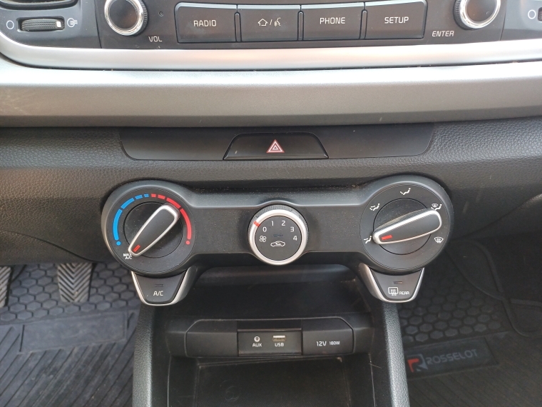 Kia Rio 4 Rio 4 C Lx 1.4l 6mt Ac Abs - 1942 2019 Usado en Rosselot Usados
