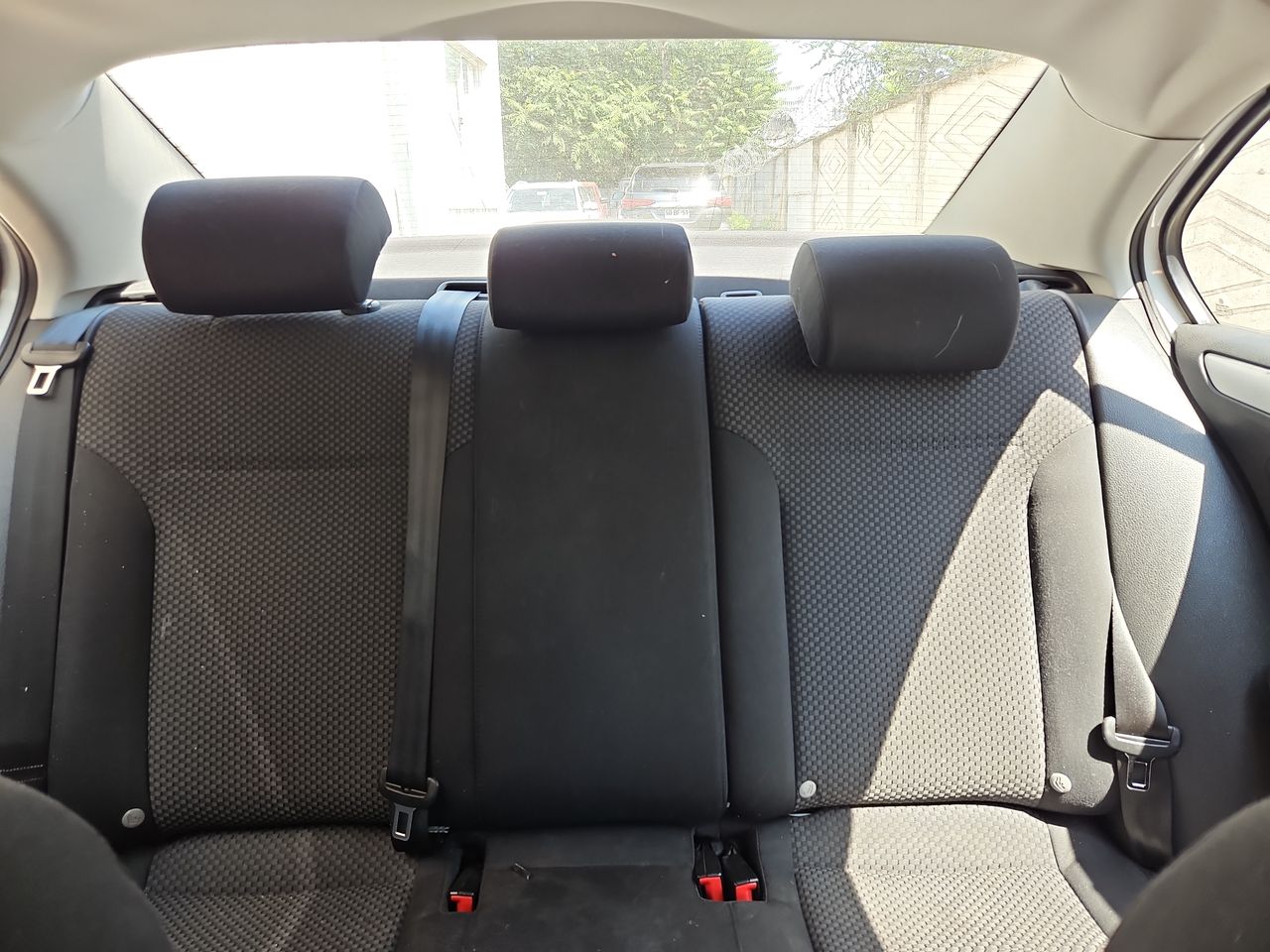 Volkswagen Vento Vento Trendline 2.0 2013 Usado Usado en Webautos.cl Volkswagen Vento Vento Trendline 2.0 2013 Usado Usado en Webautos.cl