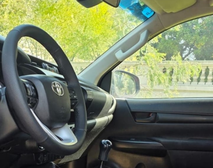 Toyota Hilux Dx 4x4 2.4 2022  Usado en Autos