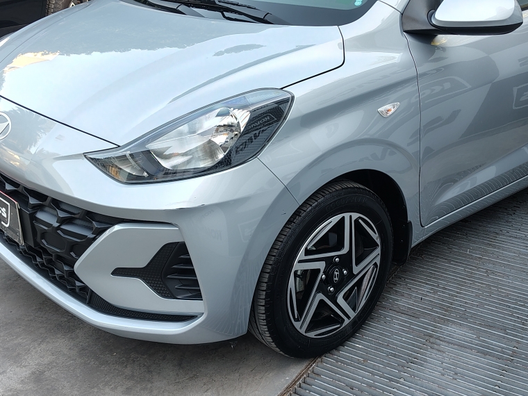 Hyundai Grand i10 1.2  Ai3  Hb  Plus  Mt 2024 Usado  Usado en Kovacs Usados
