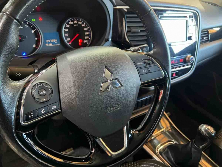 Mitsubishi Outlander 2.0 2023 Usado  Usado en Webautos.cl