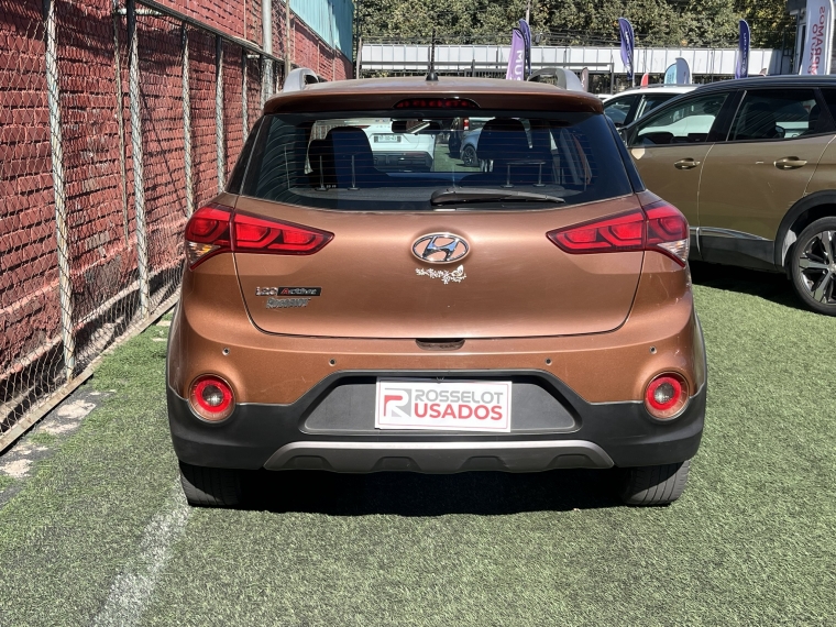 Hyundai I-20 I20 Active Gl 1.4 Aut 2017 Usado en Rosselot Usados