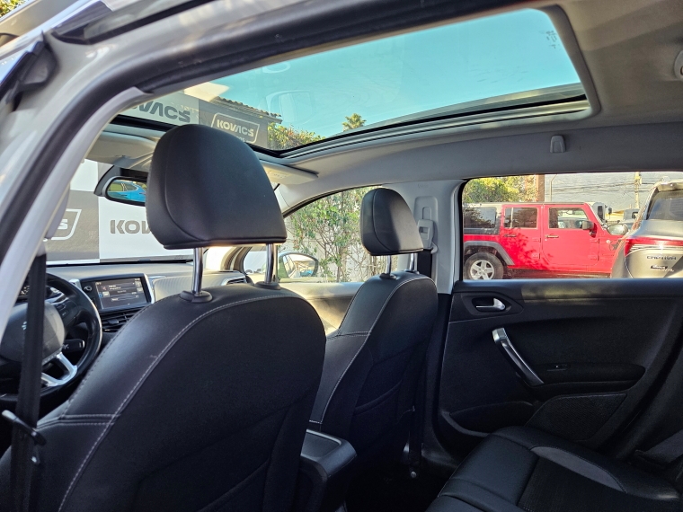 Peugeot 2008 2008 Allure 1.2 Aut 2017 Usado  Usado en Kovacs Usados