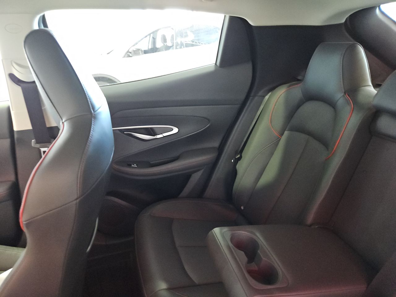 Changan Uni-t Uni T Turbo 1.5 Aut 2023 Usado  Usado en Webautos.cl