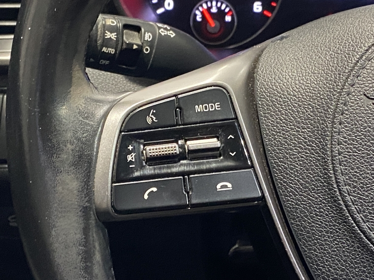 Kia Sorento New Sorento C Ex 2.2l Dsl 8at 2wd Special Pack 4x2 - 2048 2020 Usado en Rosselot Usados