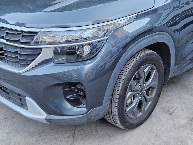 Kia Seltos 1.5l  Ex  6 Mt 2025 Usado  Usado en Kovacs Usados