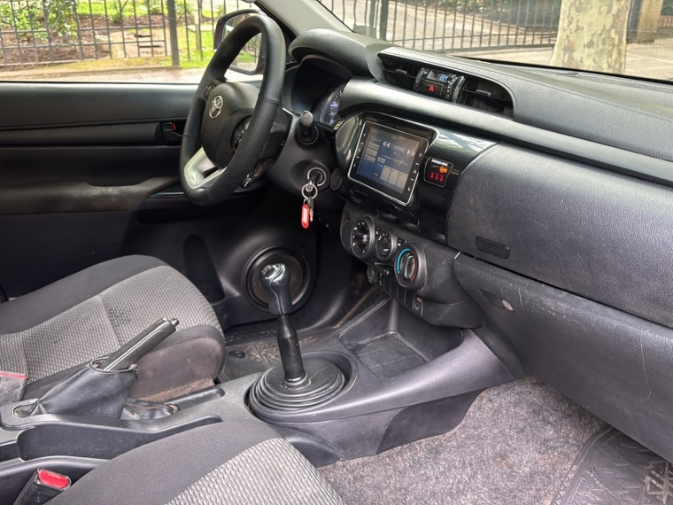 Toyota Hilux Dcab Dx 4X2 2.4Cc — foto 6 de 10