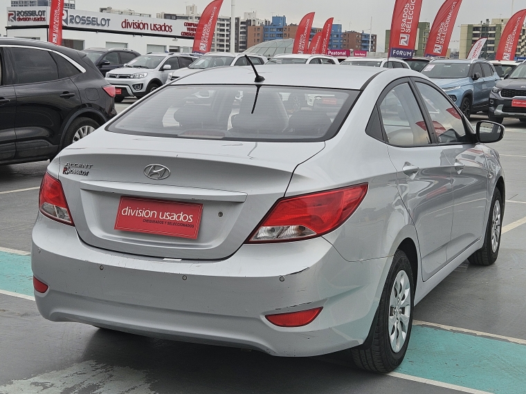 Hyundai Accent Accent Rb 1.4 2015 Usado en Rosselot Usados