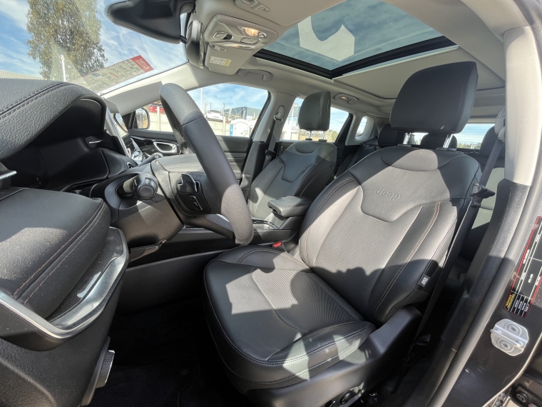 Jeep Compass New Compass Limited 4x2 At 1.3t 2025 Usado en Rosselot Usados