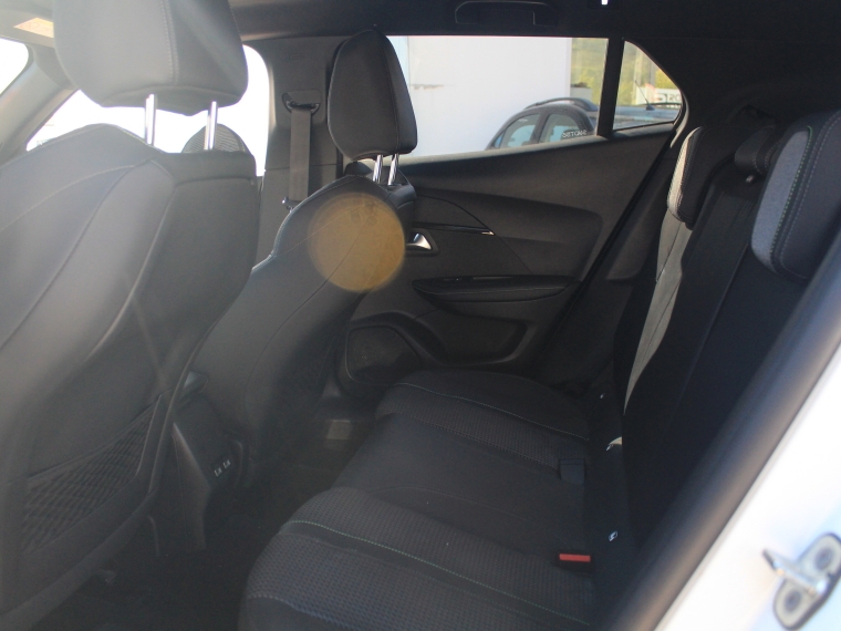 Peugeot 2008 2008 Blue Hdi 130 Eat8 1.5 Aut 2023 Usado en Rosselot Usados