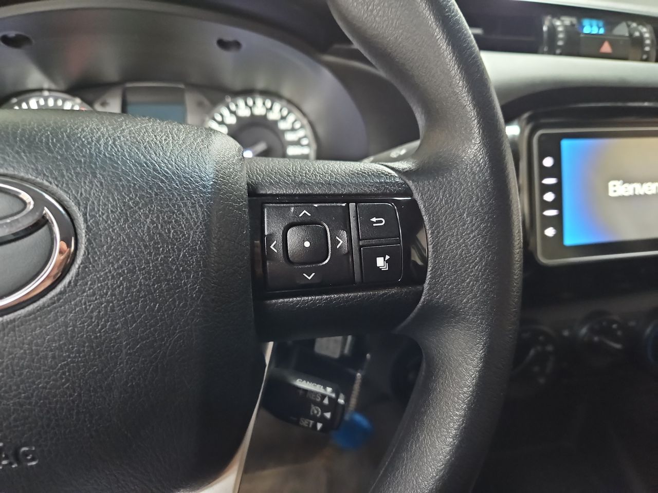 Toyota Hilux Hi Lux Dcab Mt 4x4 2.4 2025 Usado  Usado en Webautos.cl