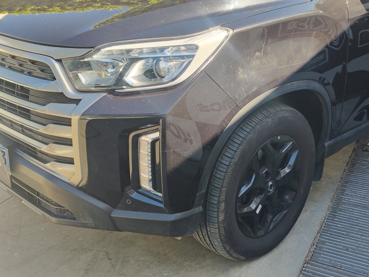 Ssangyong Musso 2.2    Limited  At 4x4  Diesel 2024 Usado  Usado en Kovacs Usados