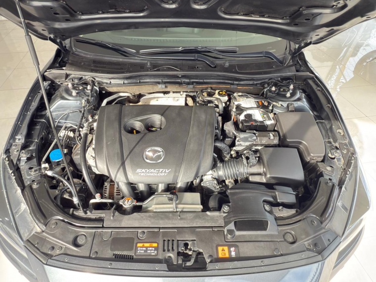 Mazda 3 Sport Gt 2.5 Hb 2018 Usado en Automotriz Olea Flaño