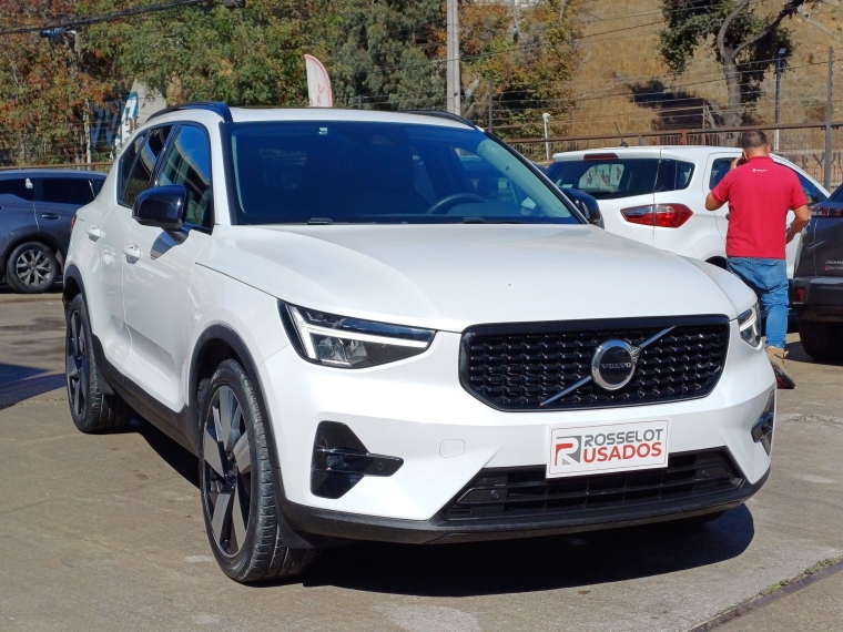 Volvo Xc40 Xc40 T5 Recharge Ultimate Euro 6b 2023 Usado en Rosselot Usados