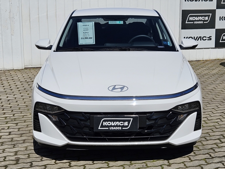 Hyundai Accent 1.5 Bn71 Mpi Mt 2024 Usado  Usado en Kovacs Usados