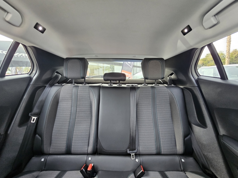 Peugeot 2008 Allure 1.2 Aut 2022 Usado  Usado en Kovacs Usados
