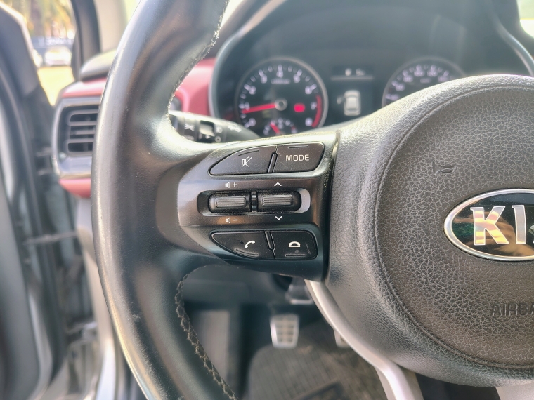 Kia Rio 5 Rio 5 Sport 1.6 2022 Usado en Rosselot Usados