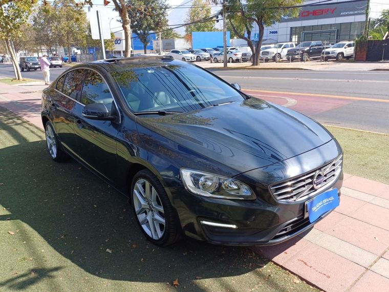 Volvo S60 2.0 D2 Diesel Limited 2wd At 4p 2019 Usado  Usado en Webautos.cl