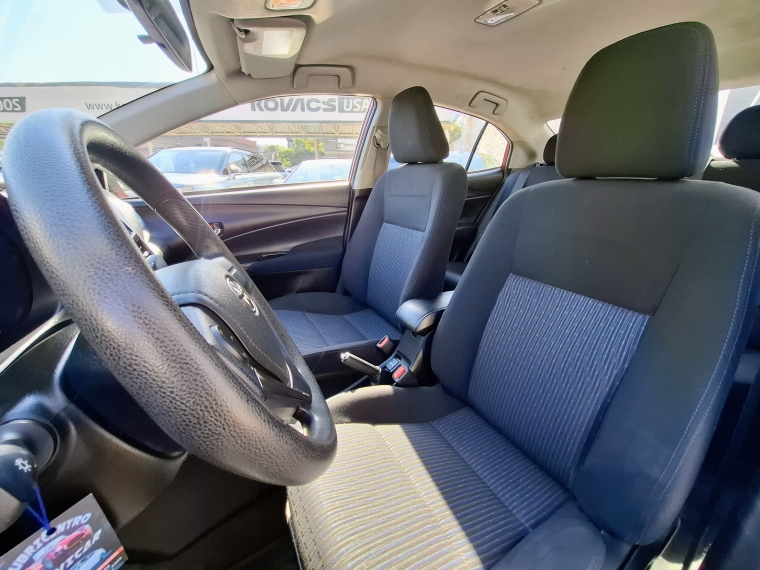 Toyota Yaris Gli E At 2022 Usado  Usado en Kovacs Usados