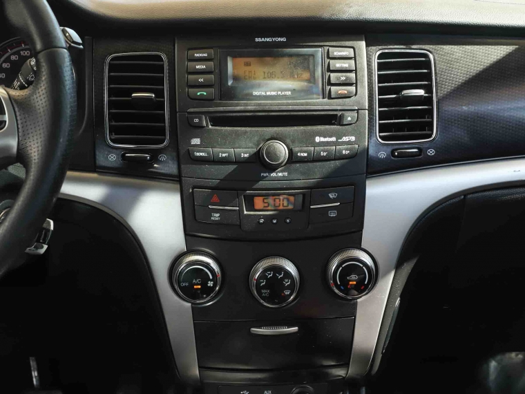 Ssangyong Korando 4x2 Mt Semi Full 2013 Usado  Usado en Webautos.cl