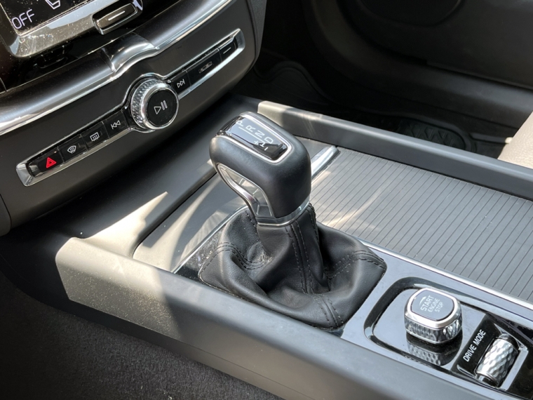 Volvo Xc60 T6 Plus 2.0 4wd 2021 Usado Usado en BMW Premium Selection Volvo Xc60 T6 Plus 2.0 4wd 2021 Usado Usado en BMW Premium Selection