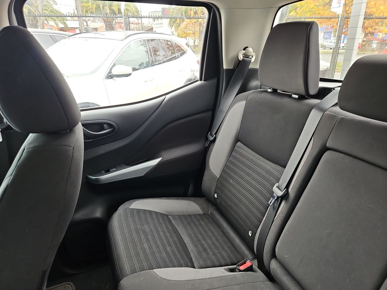Nissan Navara Navara D Cab 2.3 2022 Usado  Usado en Webautos.cl