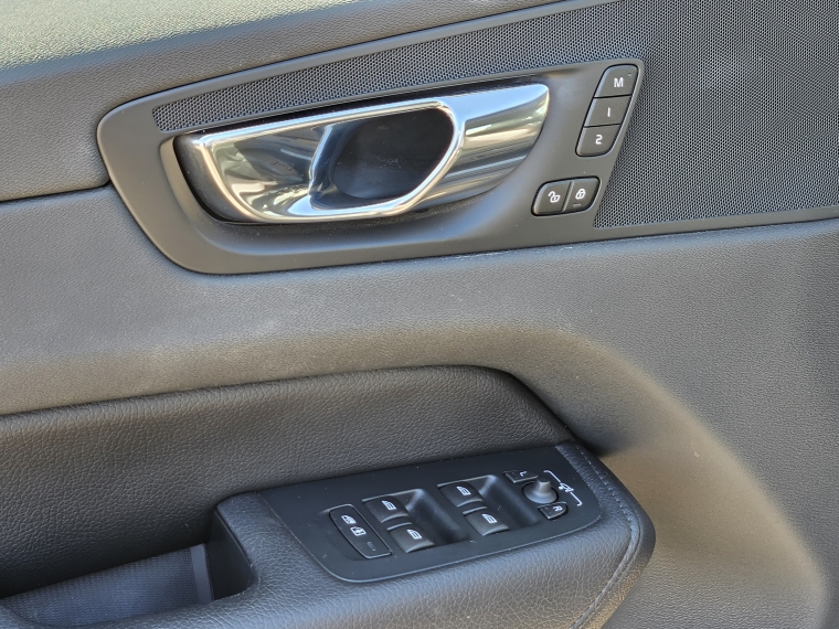 Volvo Xc60 Ii B5 4x4 2.0 Aut  2022 Usado  Usado en Autoselect Usados