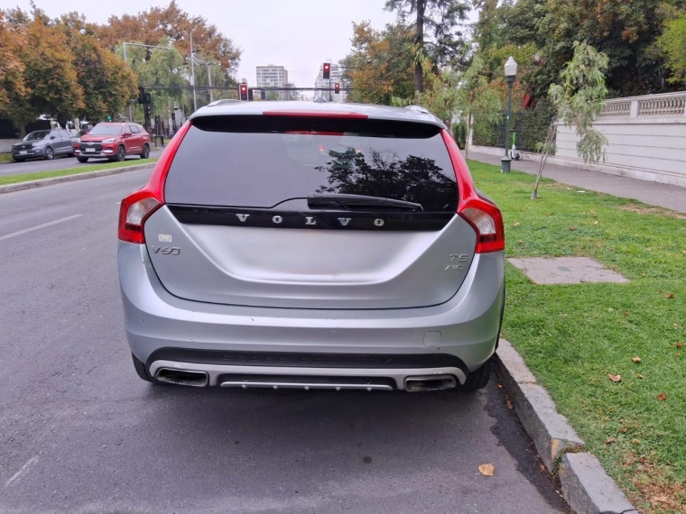 Volvo V60 T5 Awd 2018 Usado  Usado en Webautos.cl