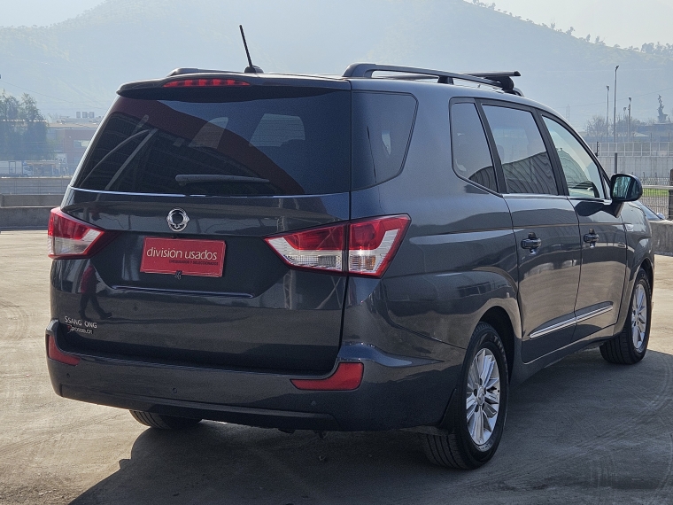 Ssangyong Stavic Stavic Xdi 4x2 At 2.2 - Rd201 Euro Vi 2019 Usado en Rosselot Usados