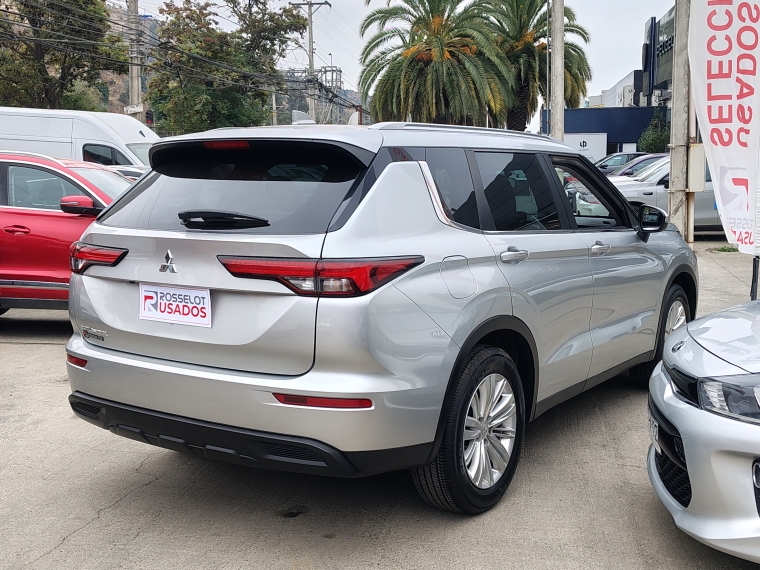 Mitsubishi New outlander New Outlander 4x2 At Gl 2.5 Mn 2023 Usado en Rosselot Usados