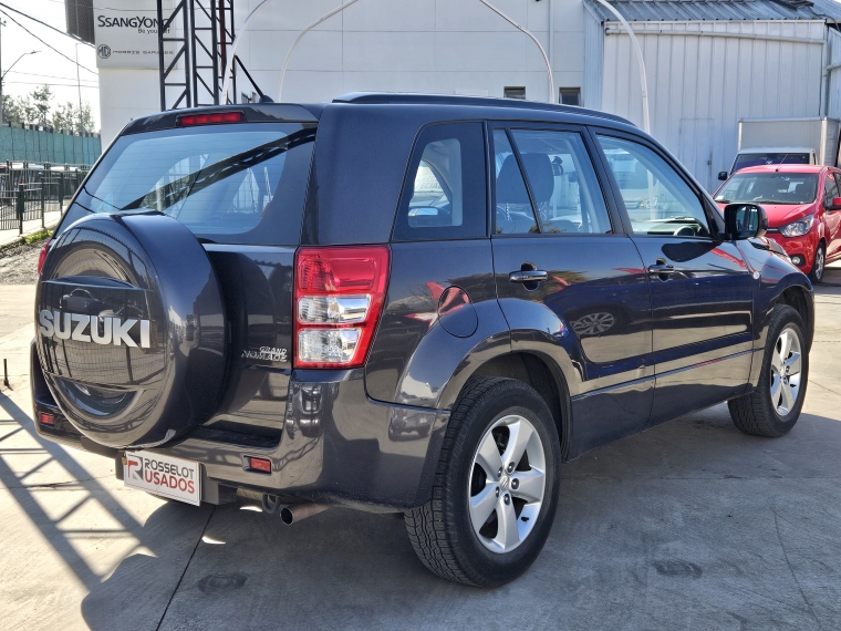 Suzuki Grand nomade Grand Nomade Glx 4x4 2.4 Aut 2012 Usado en Rosselot Usados