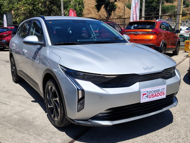 Kia K3 K3 Cross Ex 1.6l 6at Euro 6 - 2368 Test Car Activo Fijo Usado 2025 Usado en Rosselot Usados