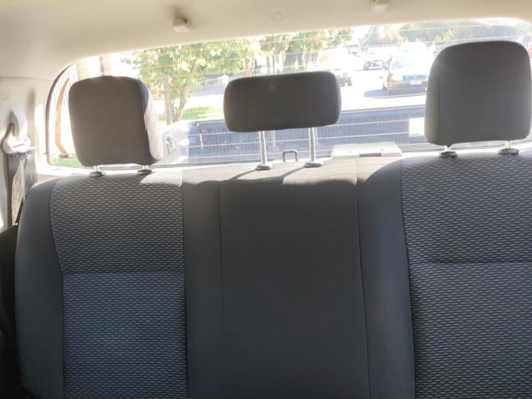 Toyota Hilux Dx 4x4 2.4 2022  Usado en Autos